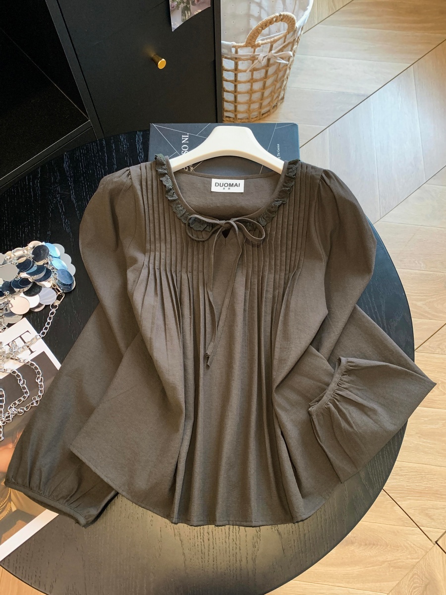 Korean Style Coffee Ruffled Tie-Front Blouse with Puff Sleeves - Style a5f614 - Image 3